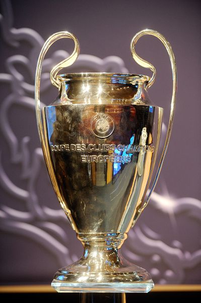 国际足球 五洲绿茵 2010/2011欧洲冠军联赛 欧冠精彩图片  (0)   北京