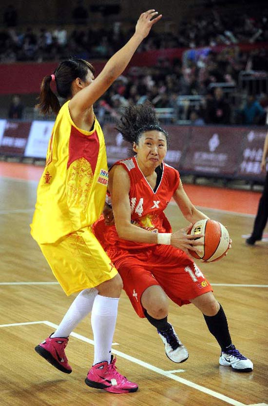 苗立杰曾率领中国女篮赢得过亚运会冠军,也曾征战过wnba,可以说她是