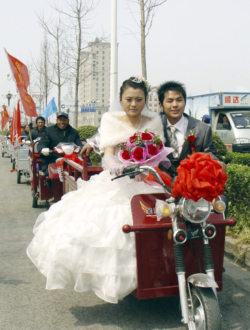 #(社会)(2)乡村环保婚礼