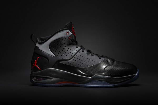 jordanƷһڴƷʵЬ,˶