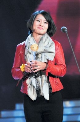 李娜  