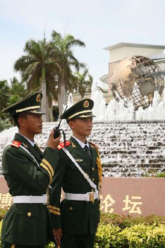 海南:武警2000余官兵担负博鳌论坛安保任务(组图)