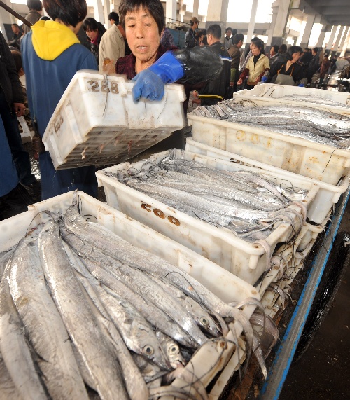 (经济)(4)浙江沿海海产品出口猛增 货源紧张