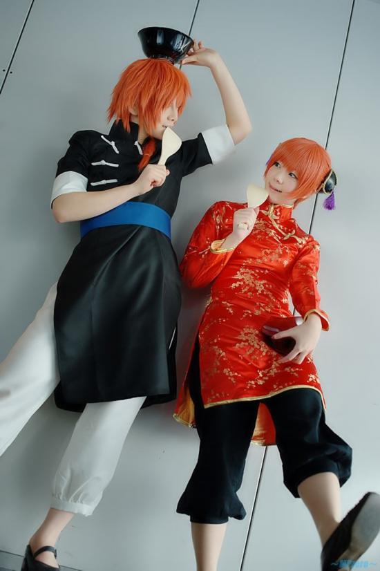 日本漫画《银魂》神威vs神乐兄妹大战cosplay(组图)