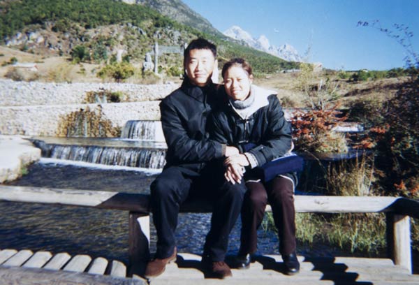 组图:李娜老照片曝光 回顾与丈夫姜山青涩时光