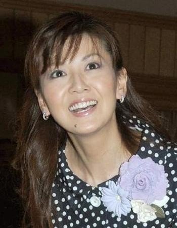 南野阳子宣传美国电影 羞涩回避新婚生活问题