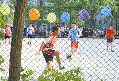 北京最大社区的草根足球赛(图)