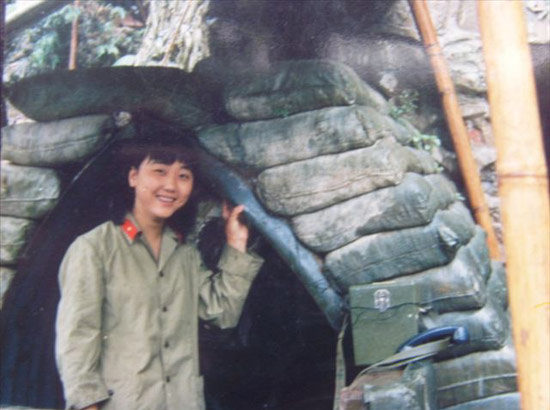 战地玫瑰:对越反击战中的中国女兵(组图)