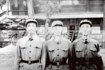 秦晓:高干家庭出身的红卫兵到央企管理者