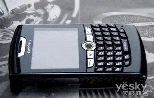 诺基亚N8跌至2000出头 各价位商务手机推荐