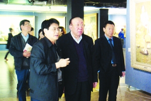 吉林省原常务副省长,吉林省政协原常务副主席刘希林来东北亚文汇