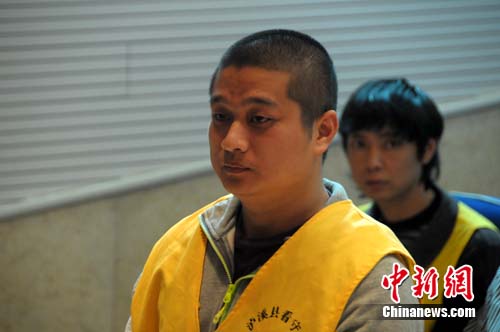 湘西刘万良等29人特大涉黑案开审 涉16个罪名