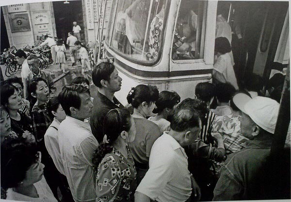 镜头下的90年代上海写真(组图)
