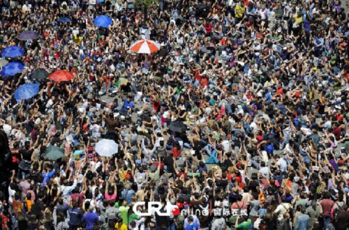 2011年5月19日,巴塞罗那,西班牙当日爆发数千
