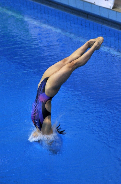 图文:跳水大奖赛德国站 屈琳入水瞬间-跳水,大
