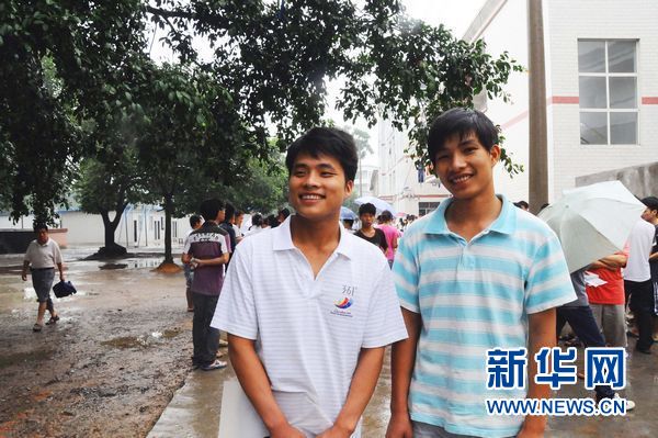 高考第一日 全国各地全力为莘莘学子“保驾护航”