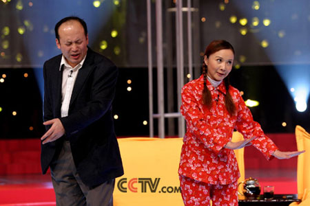 郭达,蔡明:笑或不笑,他们都站在那里