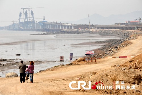 海阳即墨跨海大桥预计年底竣工通车(图)