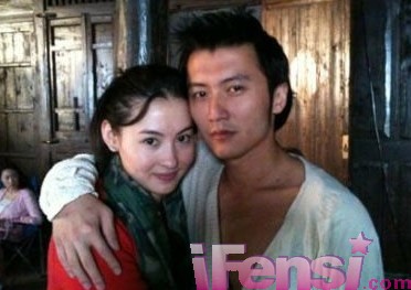 张柏芝谢霆锋陷婚变泥潭 双双登顶搜索榜榜单(组图)