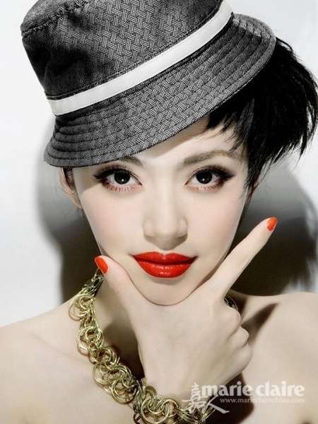十大女明星演绎红唇妆 魅惑红唇谁最勾魂(组图)