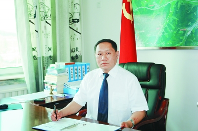 建设富裕开放和谐绿色靓丽新麻山(组图)