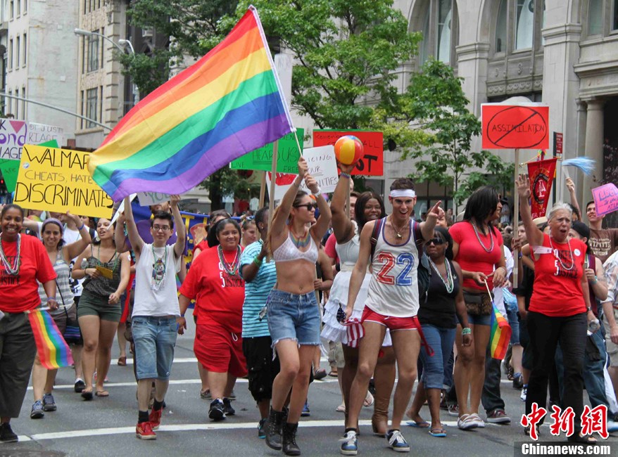 美国旧金山举行同性恋大游行 组图 搜狐滚动