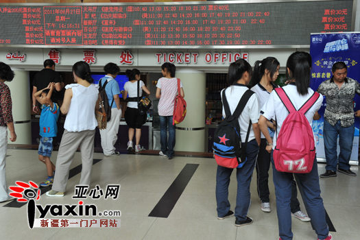 乌鲁木齐影院暑期工领跑暑期档 多为大学在校生[图]