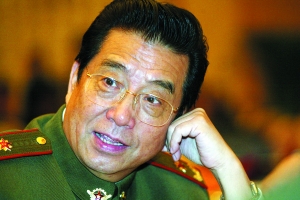 李双江 1939年出生,歌唱家.解放军艺术学院声乐系主任.