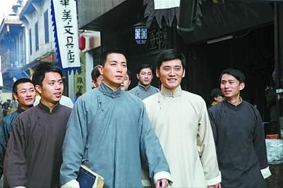 保剑锋主演《湘江北去》