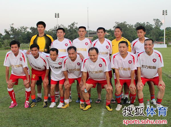 幻灯:首家客家足球俱乐部成立 曾雪麟激情演讲-搜狐体育