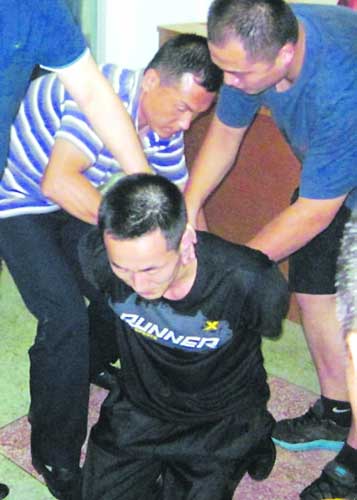 南京警方侦破胶带杀人案 凶手在安徽落网