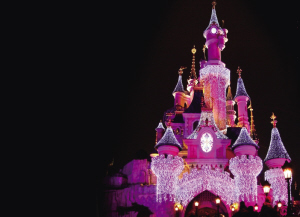 上海迪士尼乐园将建全球最高最大迪士尼城堡(