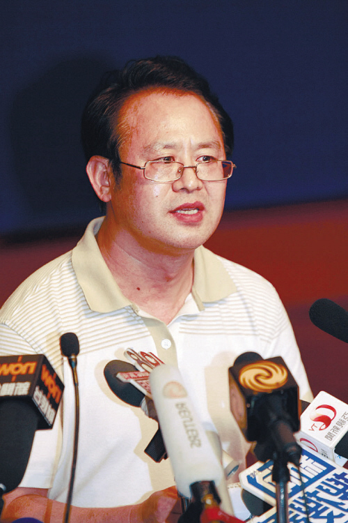 他在这个极危险的岗位挺立了8年,韩江平将是铁道部第二任新闻发言人