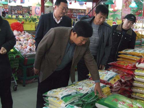 志丹县物价局把稳定价格总水平作为工作的首要