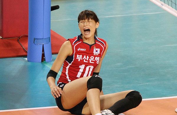 图文:日本女排3-0韩国队 金延璟哭了?