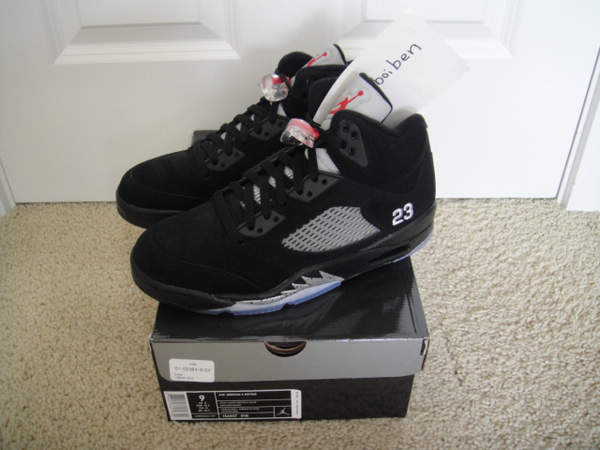 时隔五年 Air Jordan 5黑银配色复刻上市