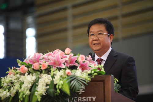 第16届世界应用语言学大会教育部副部长刘利