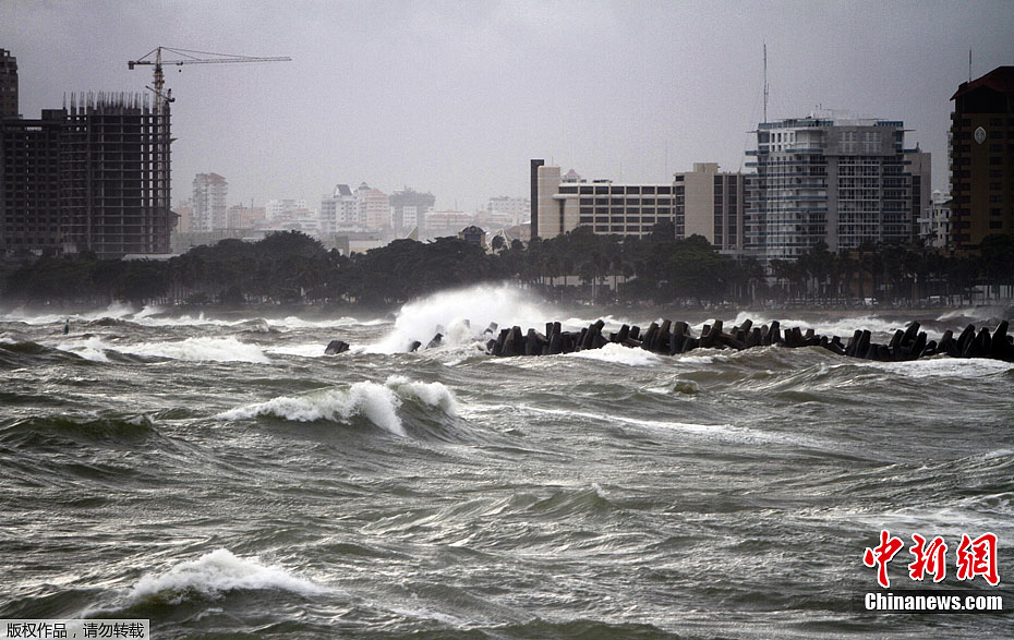 飓风艾琳袭击加勒比海地区(组图)