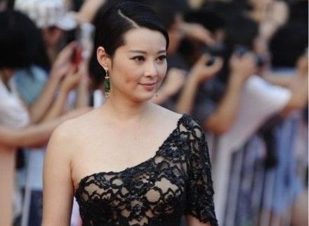 红毯焦点 还原袁莉透视装事件的前前后后(组图)