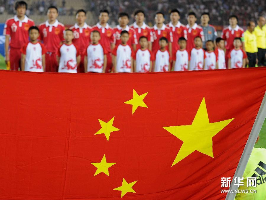 世界杯预选赛:中国队对阵新加坡队[高清](组图