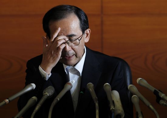日本央行行长白川方明对"会否干预日元"回应称,将密切关注日元汇率高