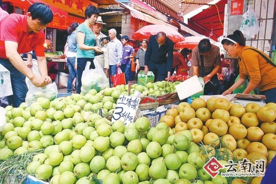 节日市场购销两旺(图)