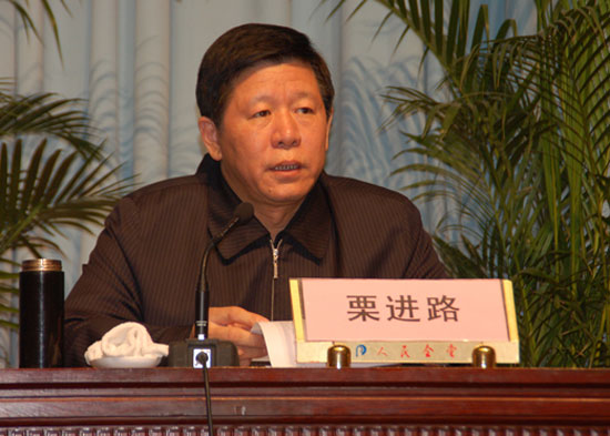 元氏县委书记,2003年起任石家庄市委常委