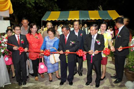 "中华文化体验中心"亮相泰国玛哈沙拉坎大学孔院(组图