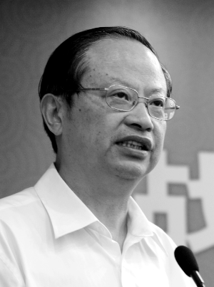 移动董事长王建宙称对iPhone没有任何补贴。