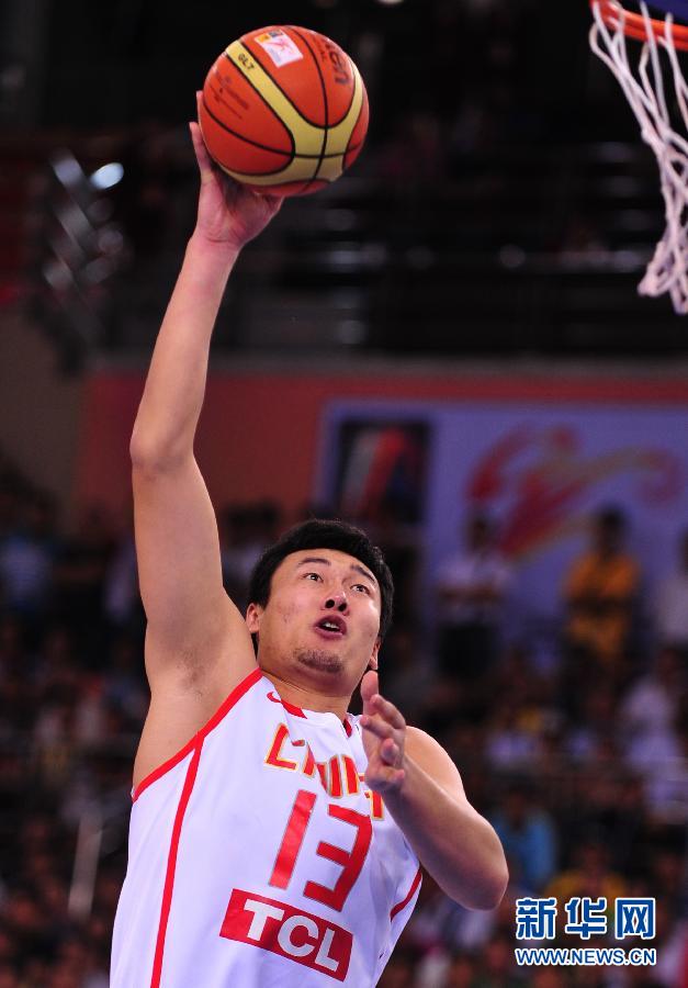 篮球亚锦赛:中国队75比60胜阿联酋队_新闻图