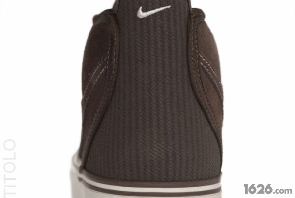 咖啡色 Nike Toki 新品