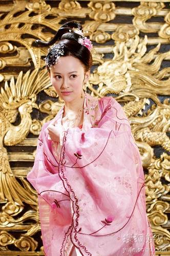 《后宫》刘娜萍吕一两美女"倾心"蒋毅(组图)
