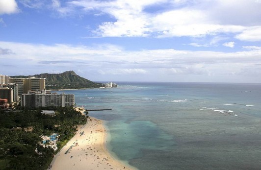 Ī⺣̲ Kahanamoku Beach