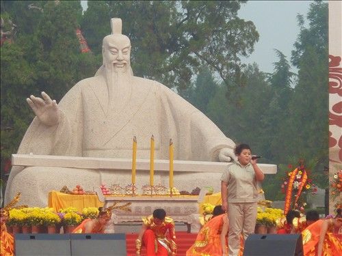 刘向圆等献唱第二届中国运城舜帝德孝文化节